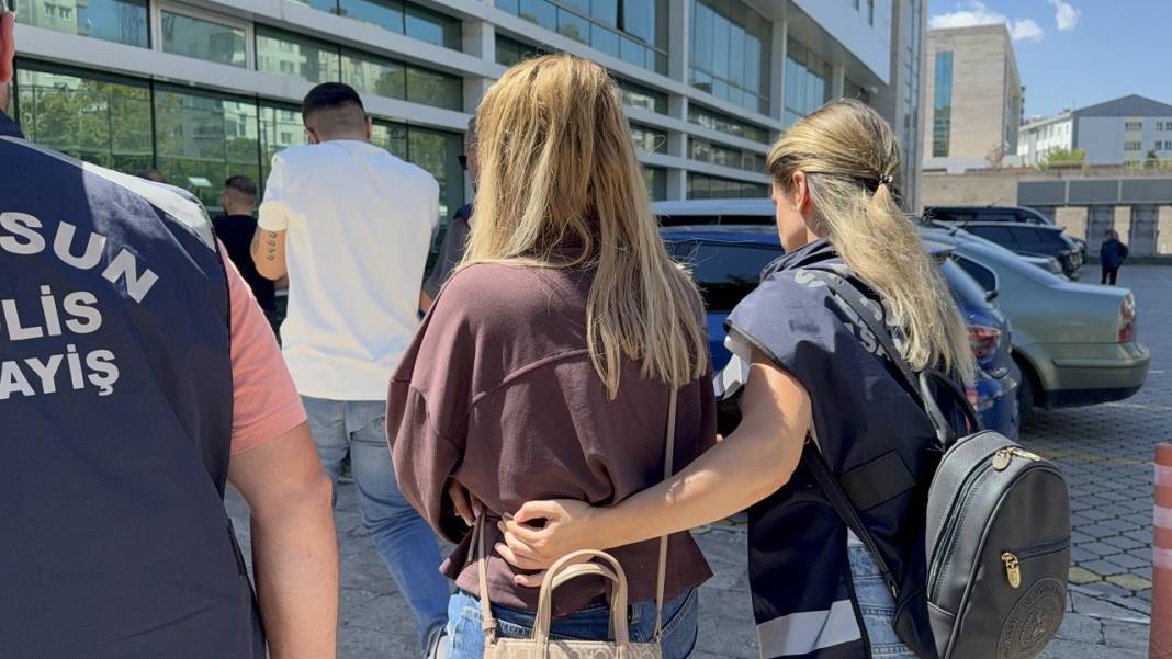 Masaj salonuna fuhuş operasyonu! İşletme sahibinin kimliği şaşırttı 4